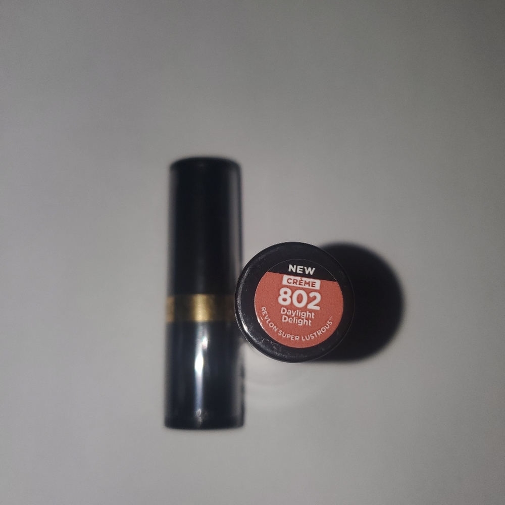 2 Revlon Daylight Delight Creme Lipstick